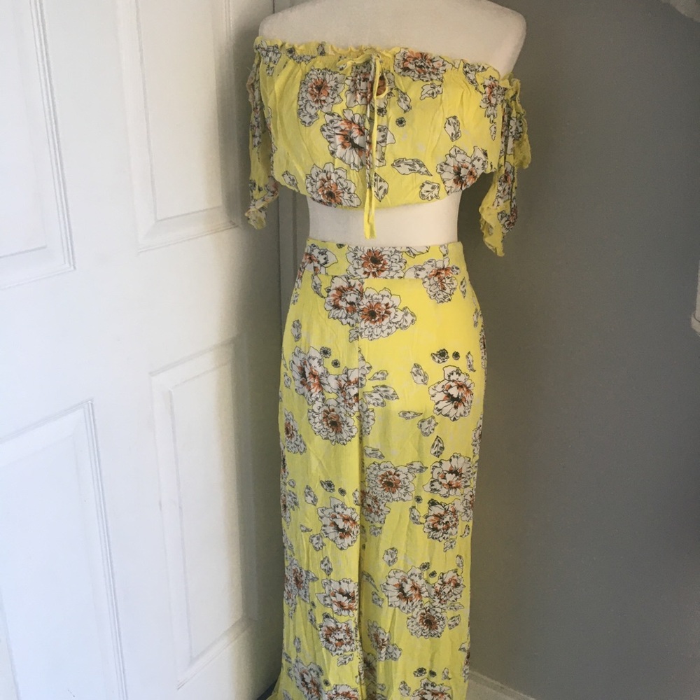 L’atiste by Amy 2 piece Pant Set